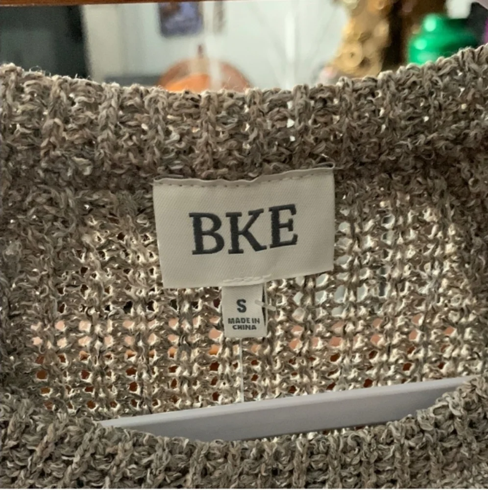 NWTS Womens BKE Gray Crew Neck Sweater with Ribbed Knit Size Small!!